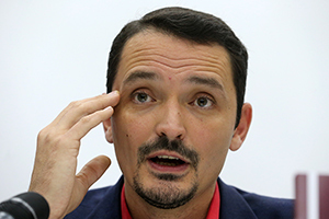 Виктор Вахштайн: «Прогресс технологий — далеко не всегда социальный прогресс» Виктор Вахштайн: «Прогресс технологий — далеко не всегда социальный прогресс»